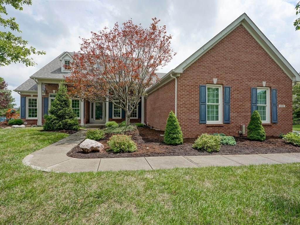 11369 Royal Place - Photo 1