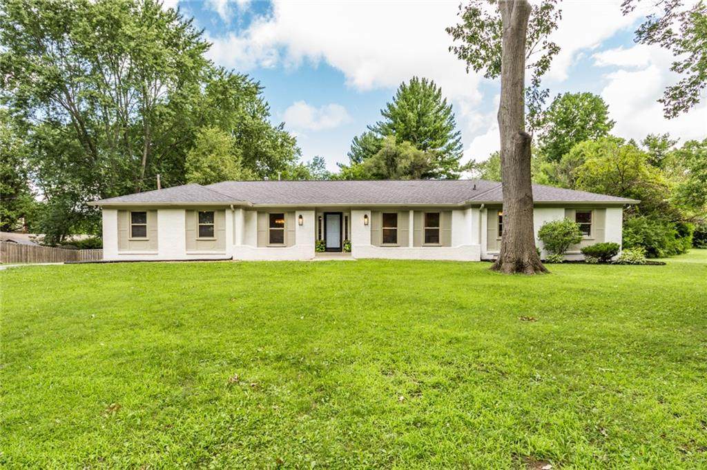 124 Kenwood Circle - Photo 1