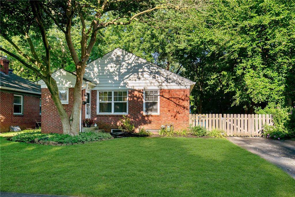 6120 Burlington Avenue - Photo 1