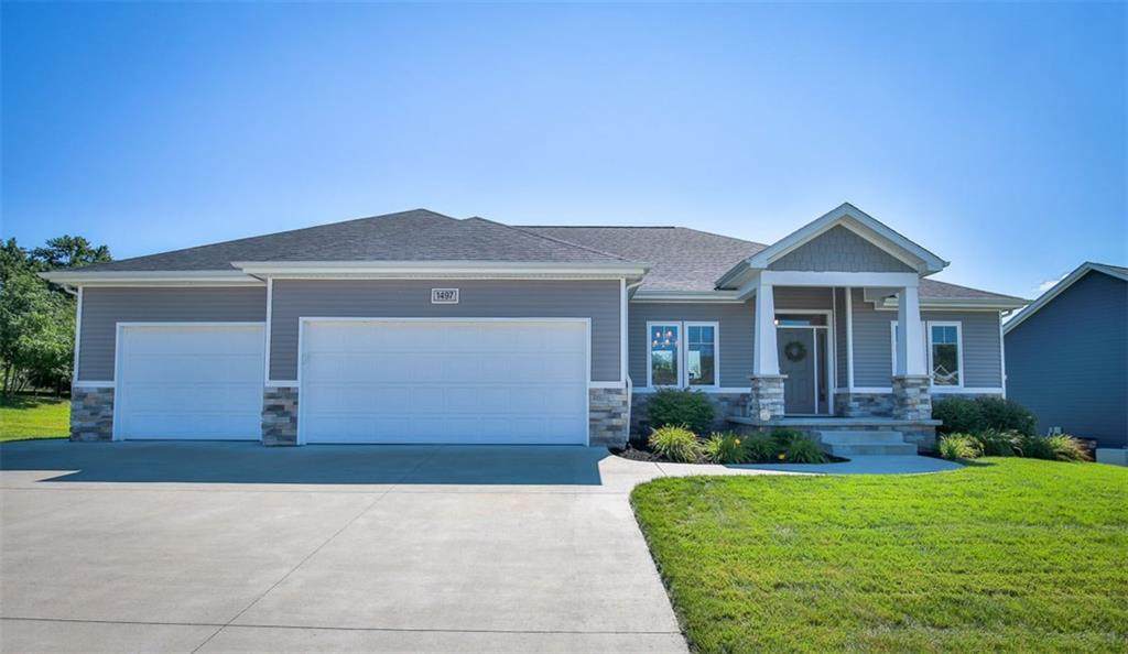 1497 Maple Ridge Court - Photo 1