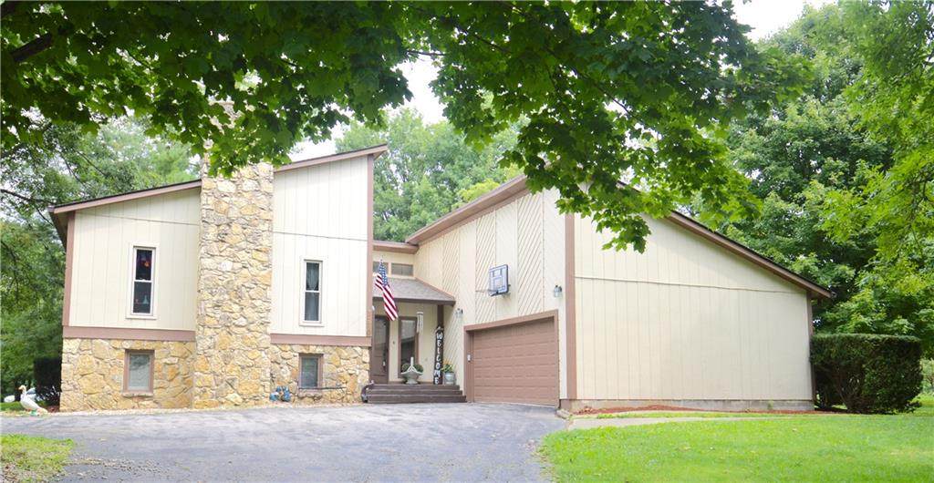 2310 Anita Lane - Photo 1