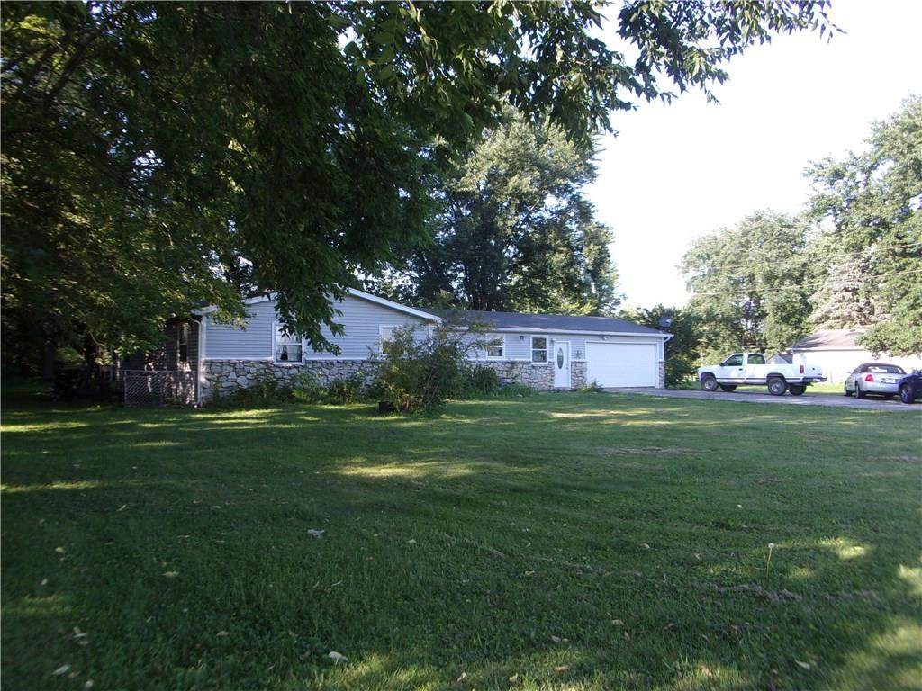 910 191ST Street - Photo 1