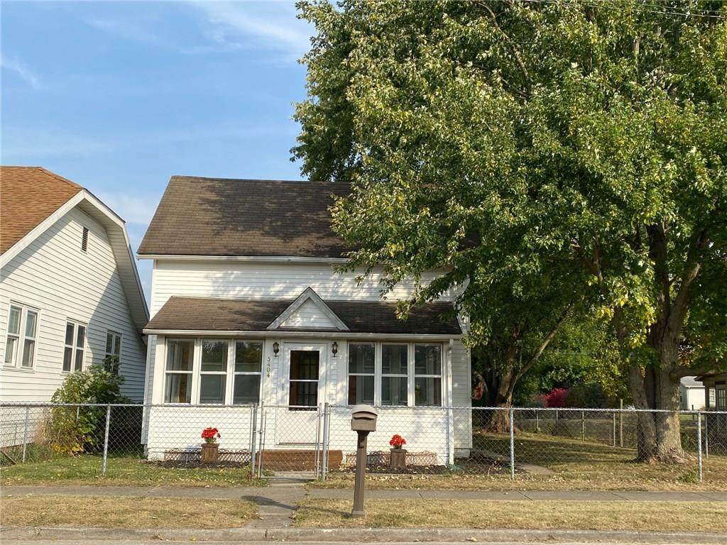 3404 Clark Street - Photo 1