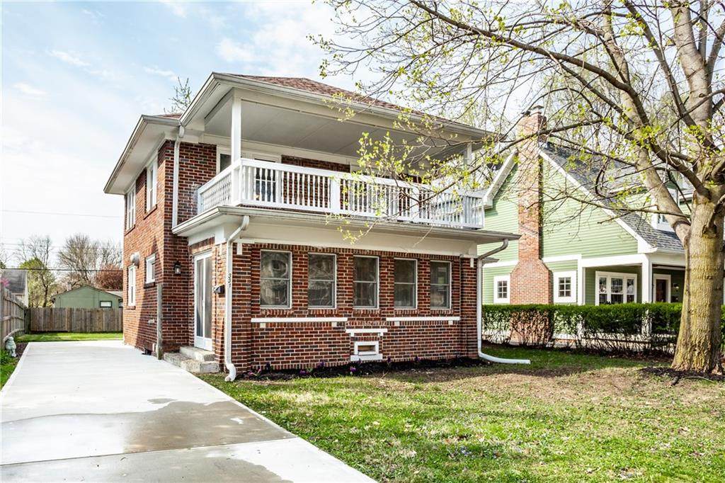 331 Hampton Drive - Photo 1