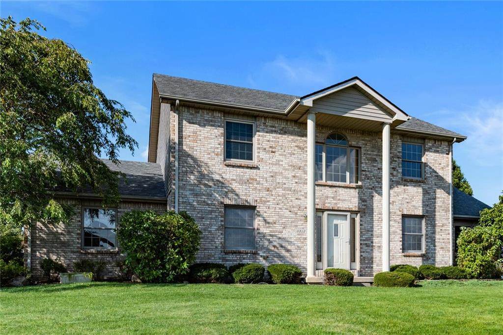 6512 Turf Way - Photo 1