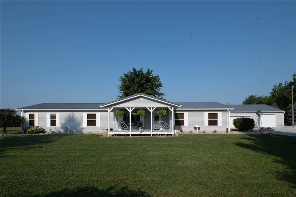 4212 County Road 550 - Photo 1