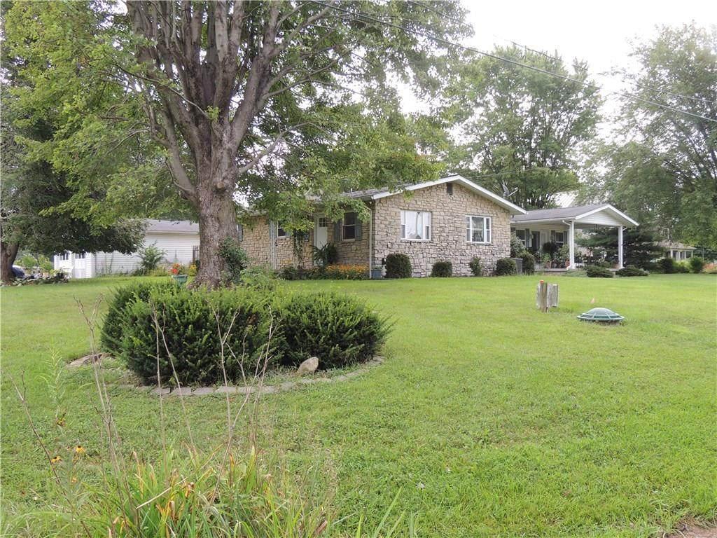 1315 Kiowa Trail - Photo 1