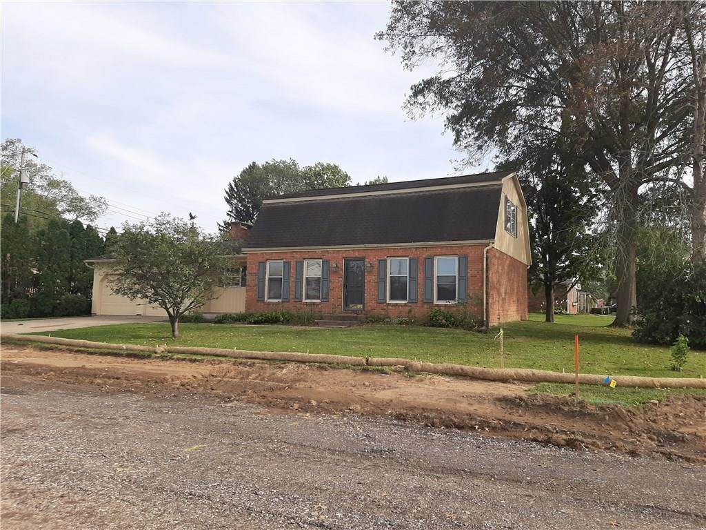 4071 Fairlawn Drive - Photo 1