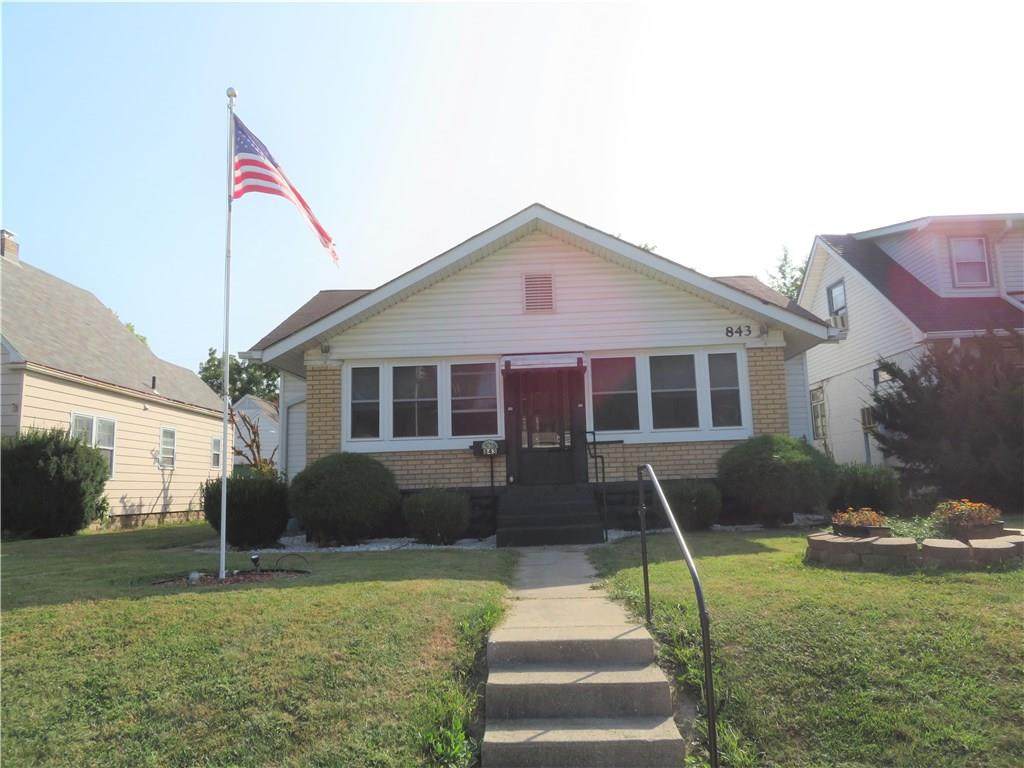 843 Holmes Avenue - Photo 1