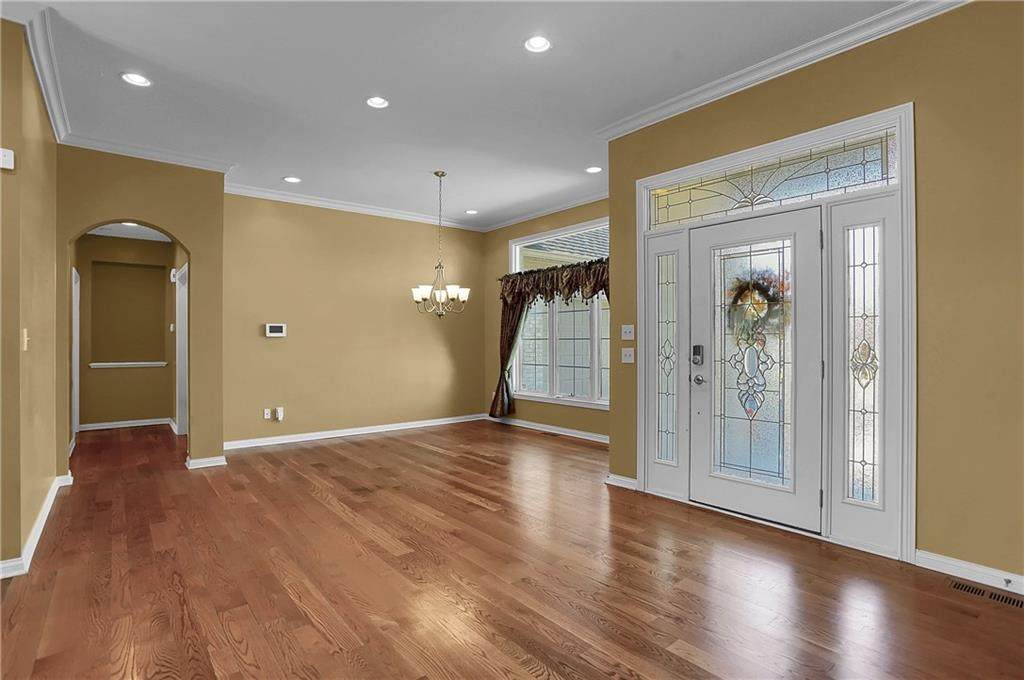 2913 Abbotsbury Court - Photo 1