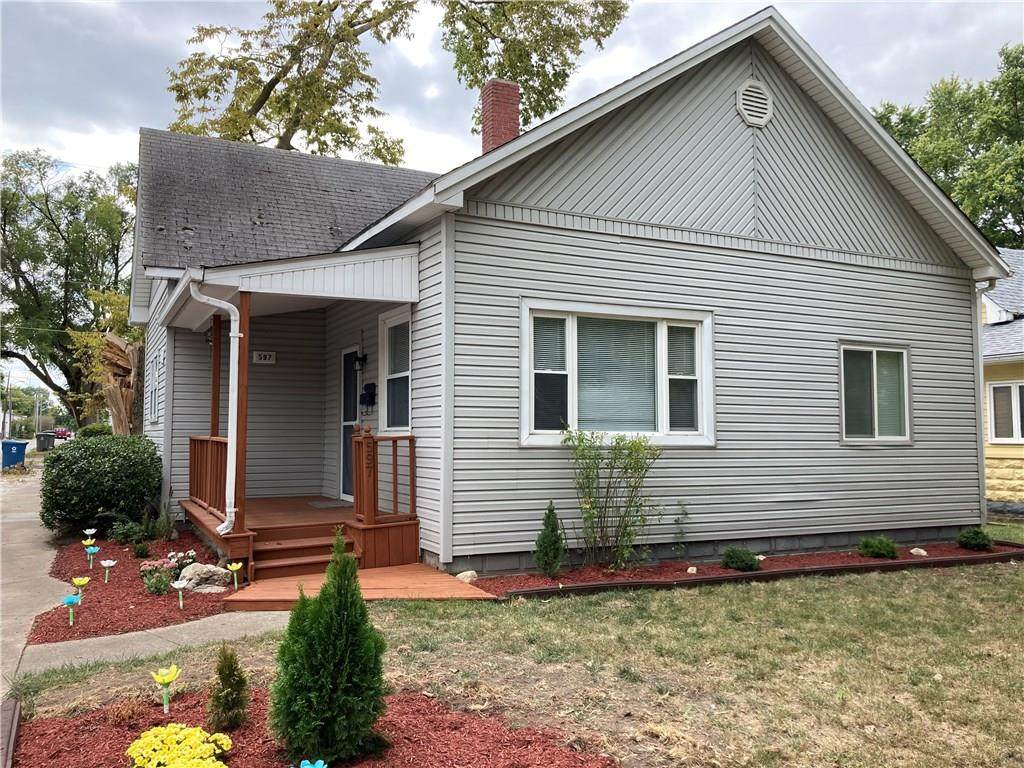 597 Cherry Street - Photo 1
