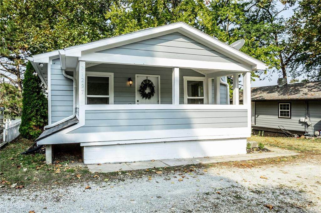 21297 Clare Avenue - Photo 1