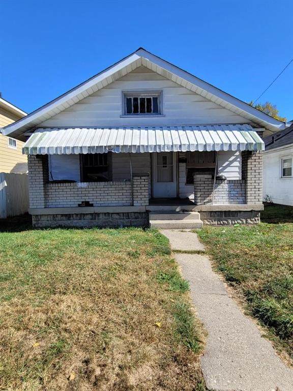 1437 Belleview Place - Photo 1