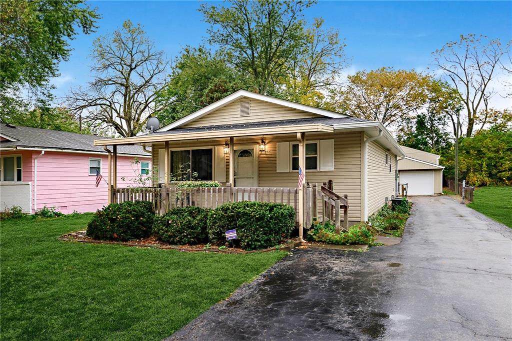 1136 Westbrook Avenue - Photo 1