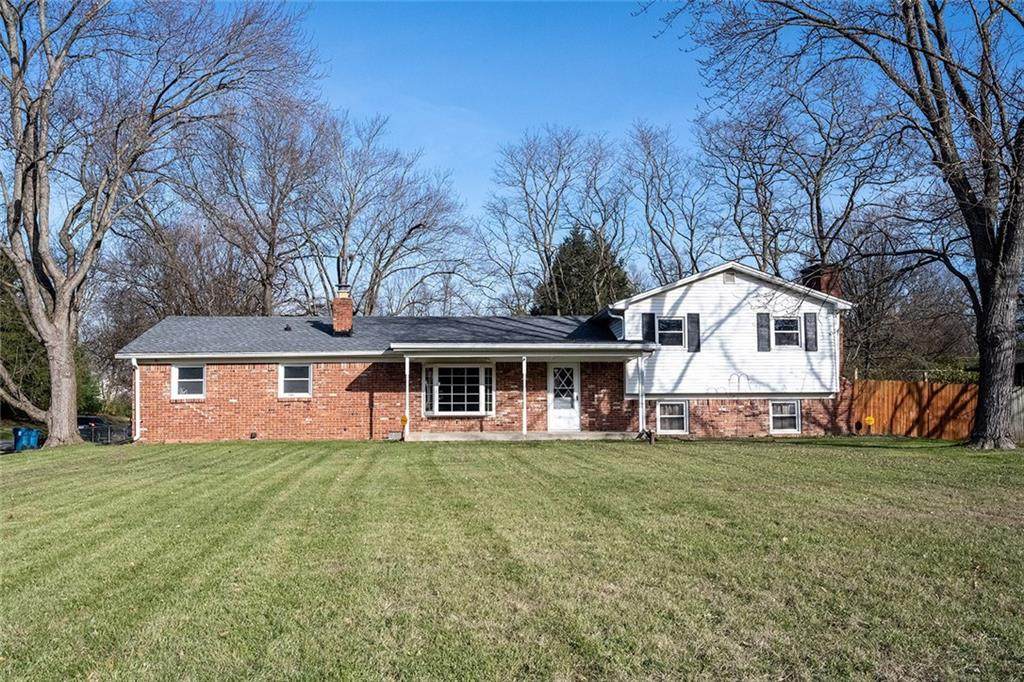 5201 Seneca Drive - Photo 1