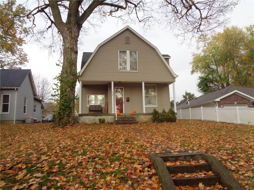 912 Walnut Street - Photo 1