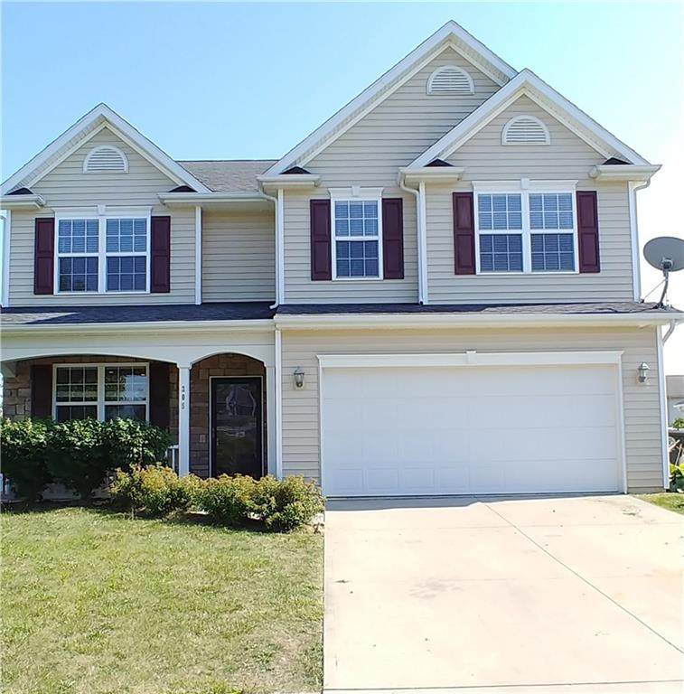 205 Chisholm Place - Photo 1
