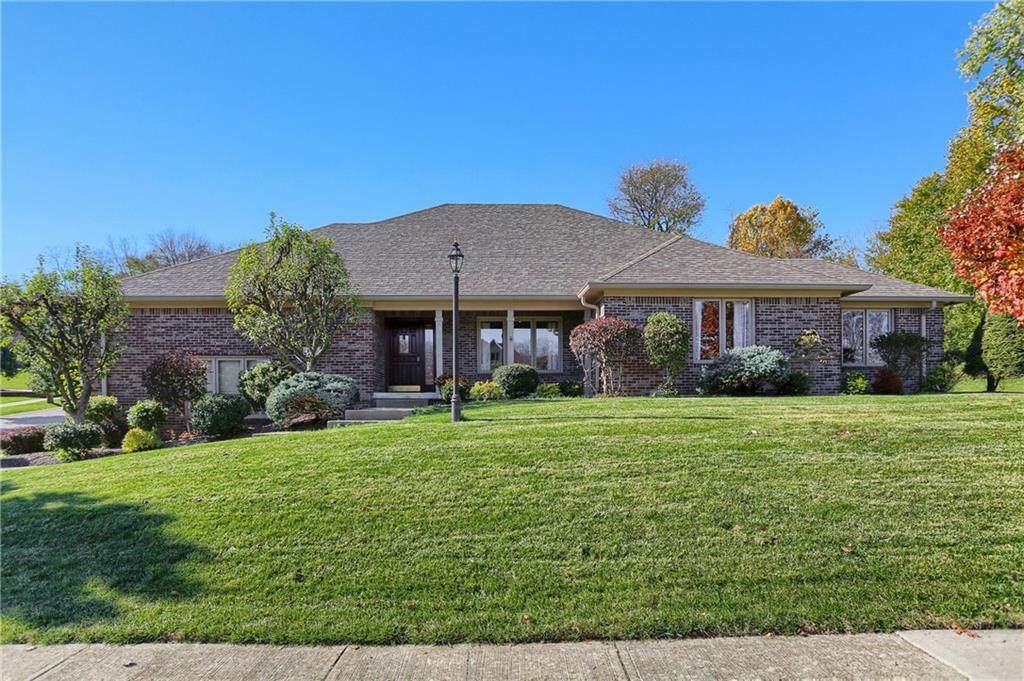 7552 Killarney Drive - Photo 1