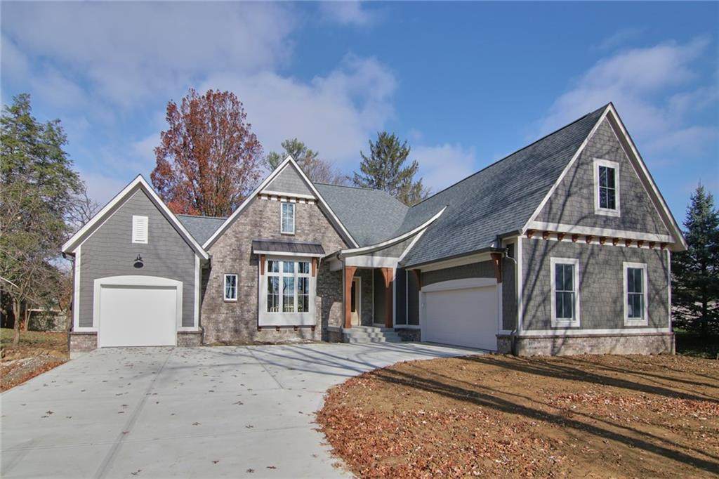 320 Shoshone Drive - Photo 1