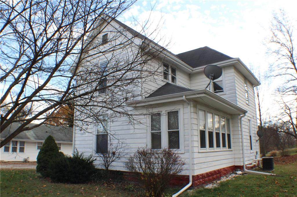 1803 10th Street - Photo 1