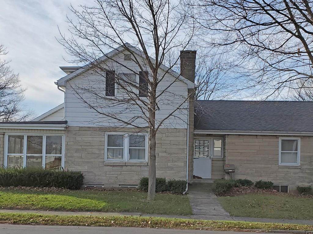 1829 Main Street - Photo 1