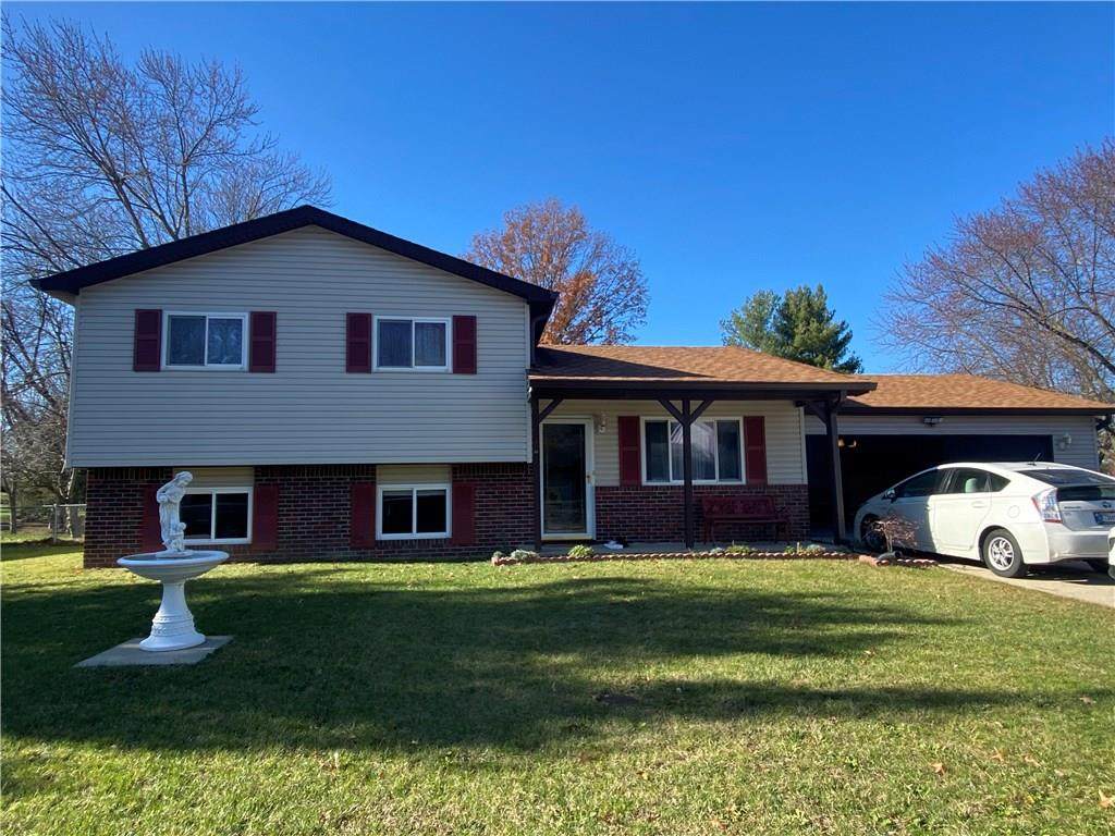 7422 Troon Drive - Photo 1