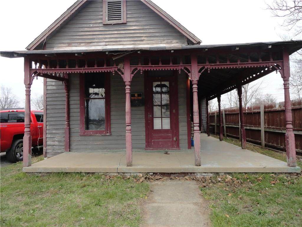 472 Harrison Street - Photo 1