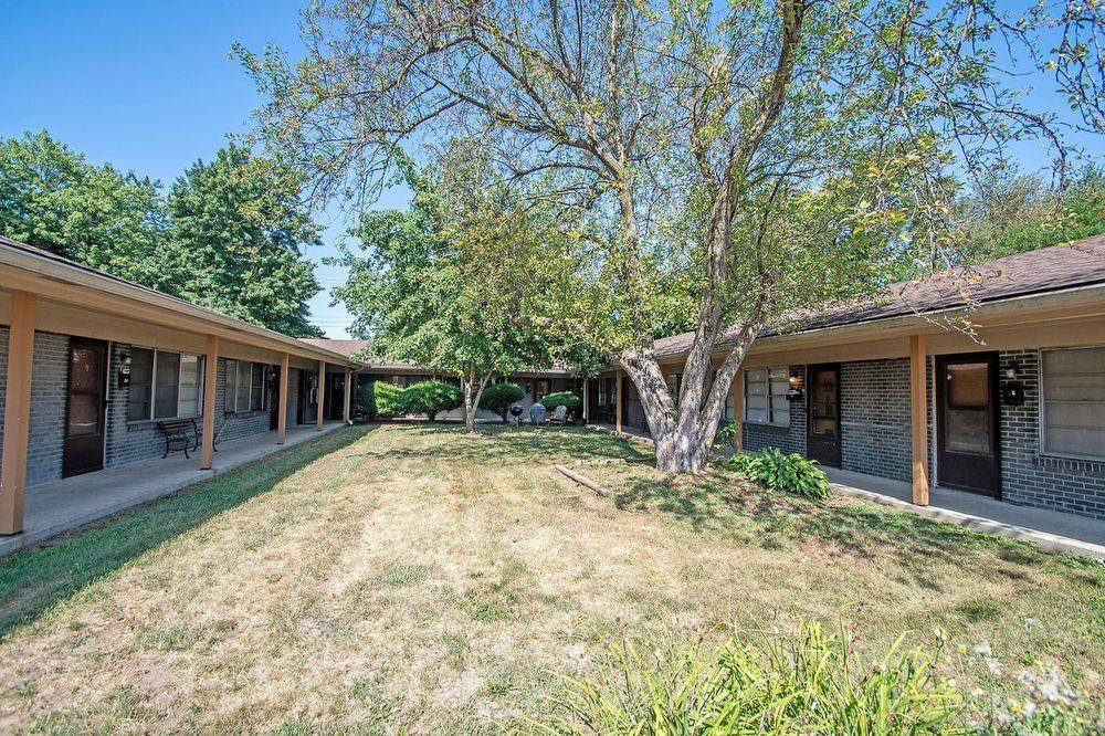 6134 Hillside Avenue - Photo 1