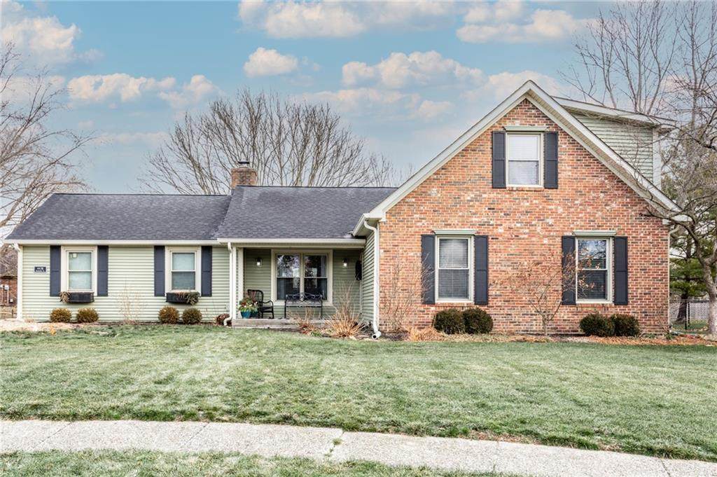 4438 Lockerbie Court - Photo 1