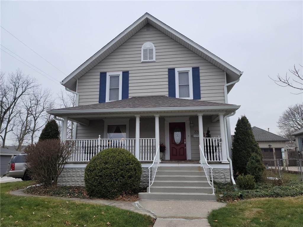 221 Madison Street - Photo 1