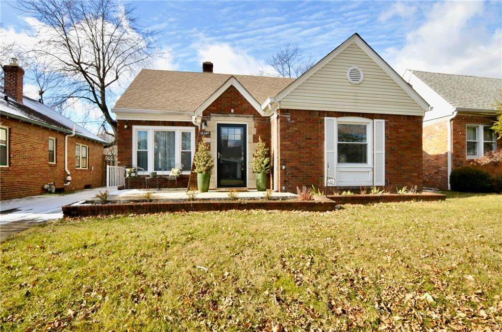1472 Shannon Avenue - Photo 1