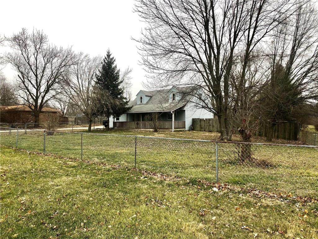 6448 State Road 144 - Photo 1