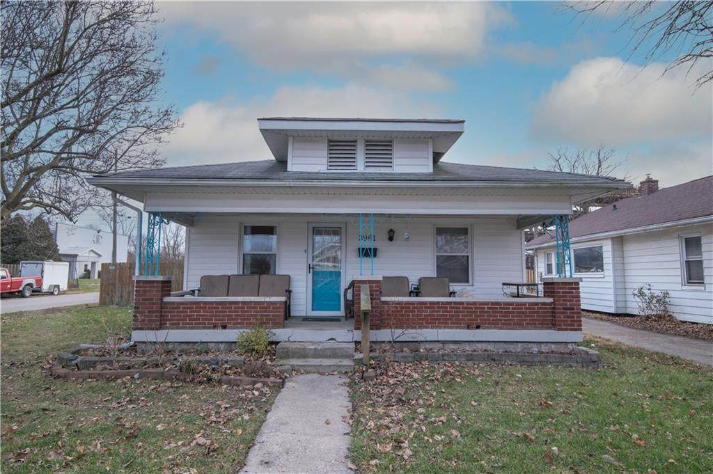 3961 Hoyt Avenue - Photo 1
