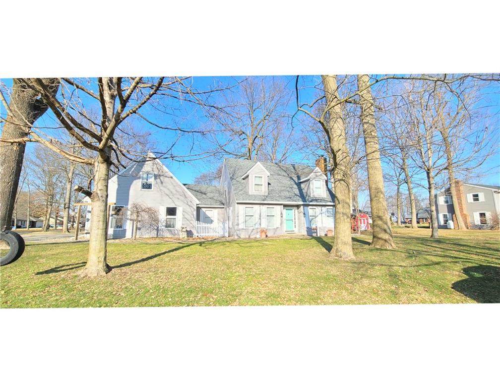 1428 Whisperwood Way - Photo 1