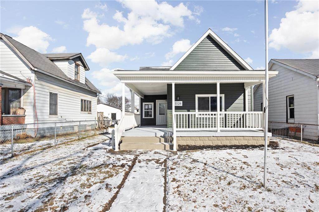 1128 Pleasant Street - Photo 1