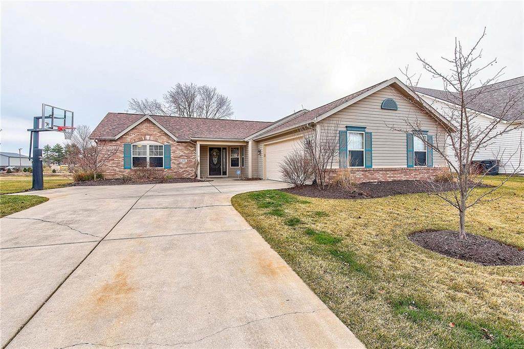 1659 Stonegate Circle - Photo 1