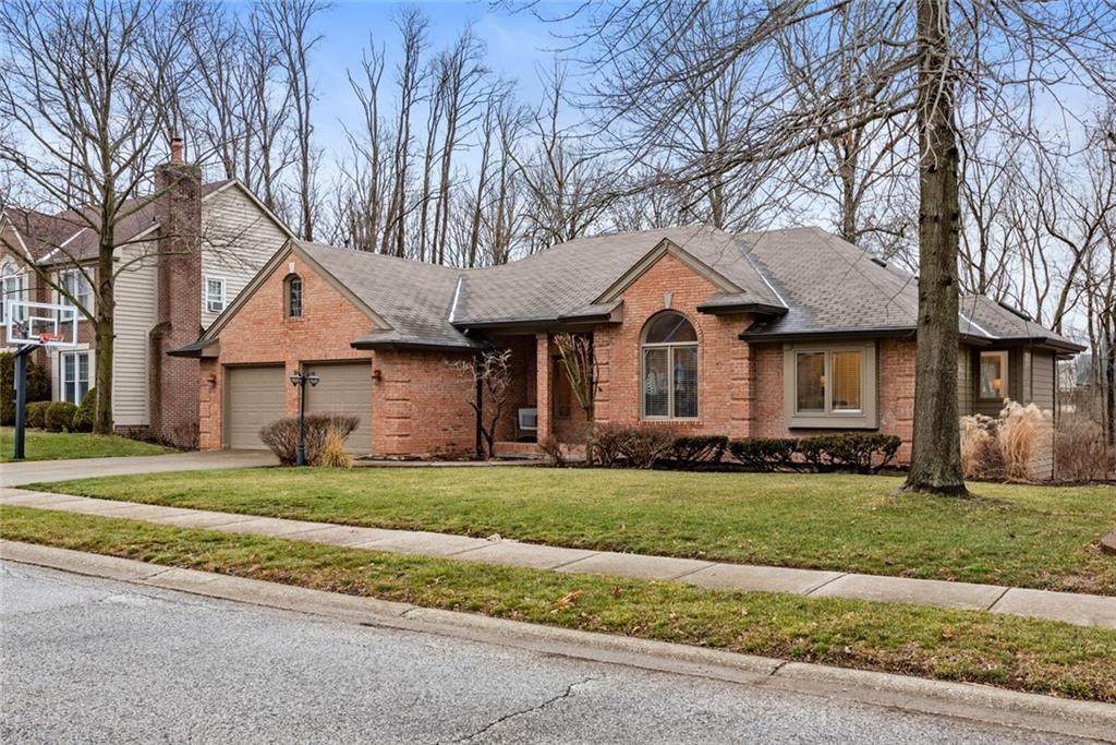 9056 Ridgecreek Drive - Photo 1