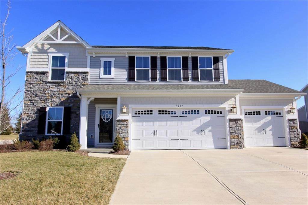 6937 Eagle Crossing Boulevard - Photo 1