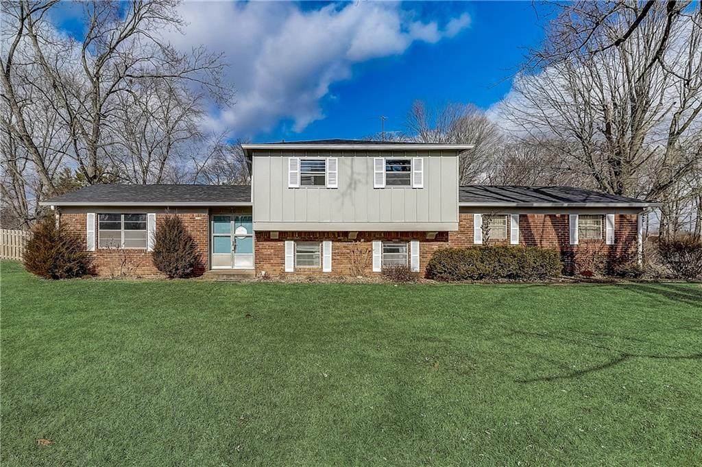 7037 Grosvenor Place - Photo 1