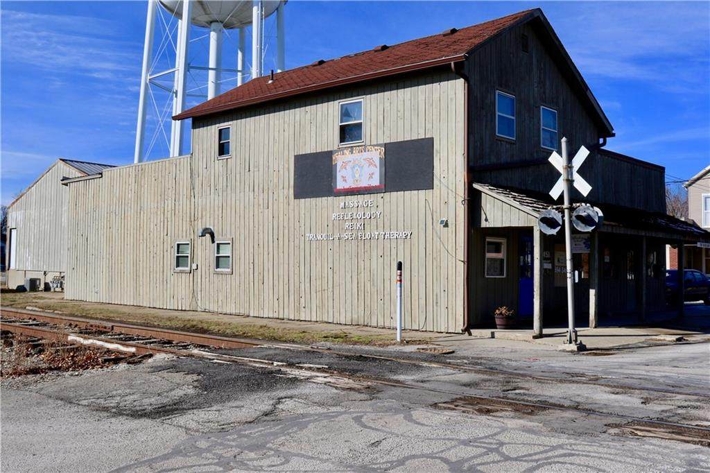 515 Wallace Avenue - Photo 1