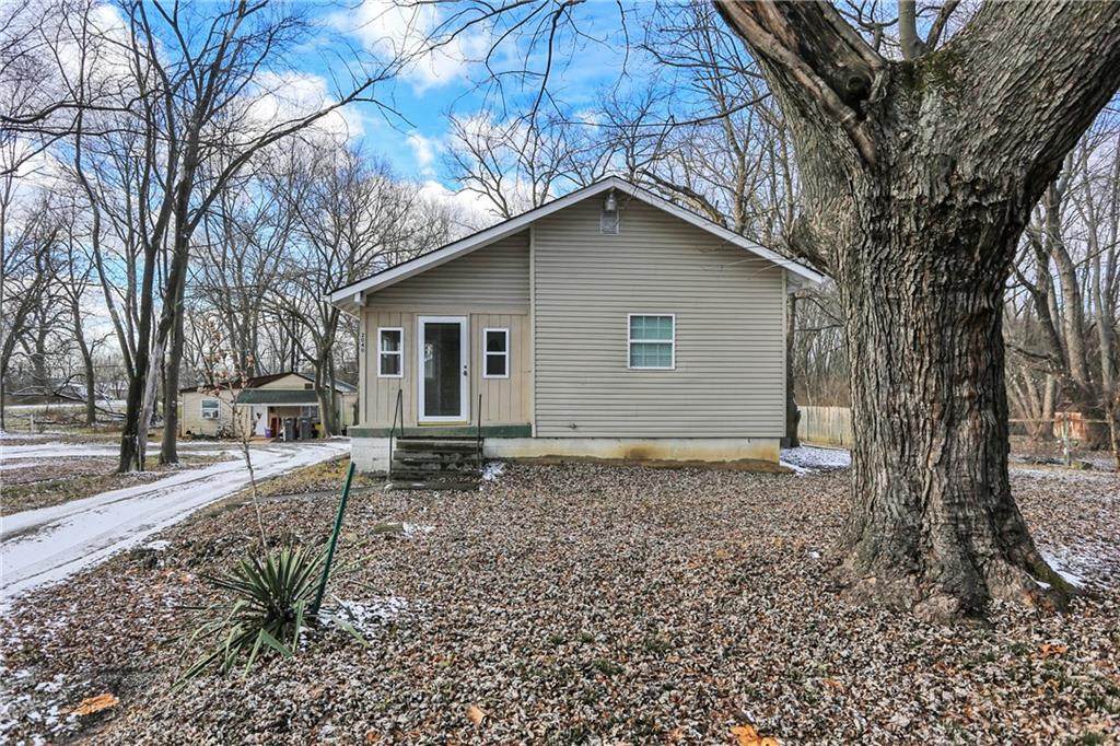 2040 Sherman Drive - Photo 1