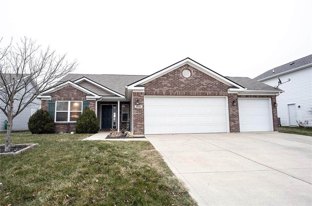 3885 Tartan Trail - Photo 1