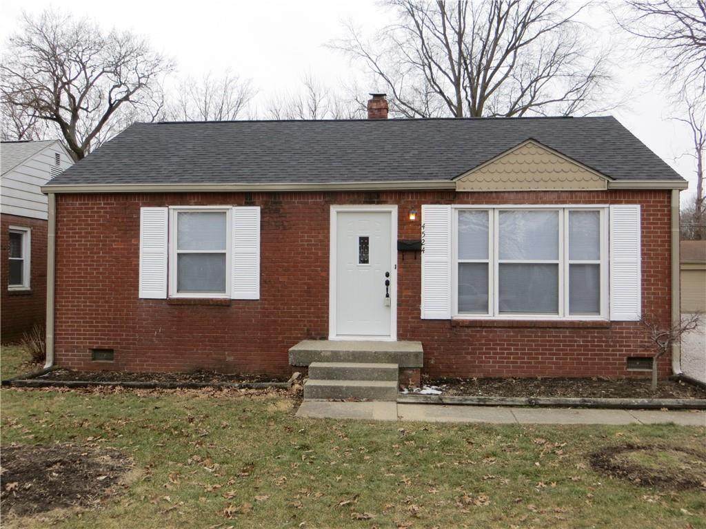 4524 Payton Avenue - Photo 1