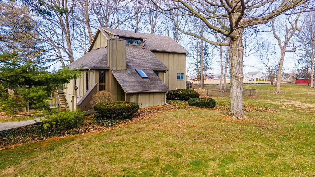119 Michelle Lane - Photo 1