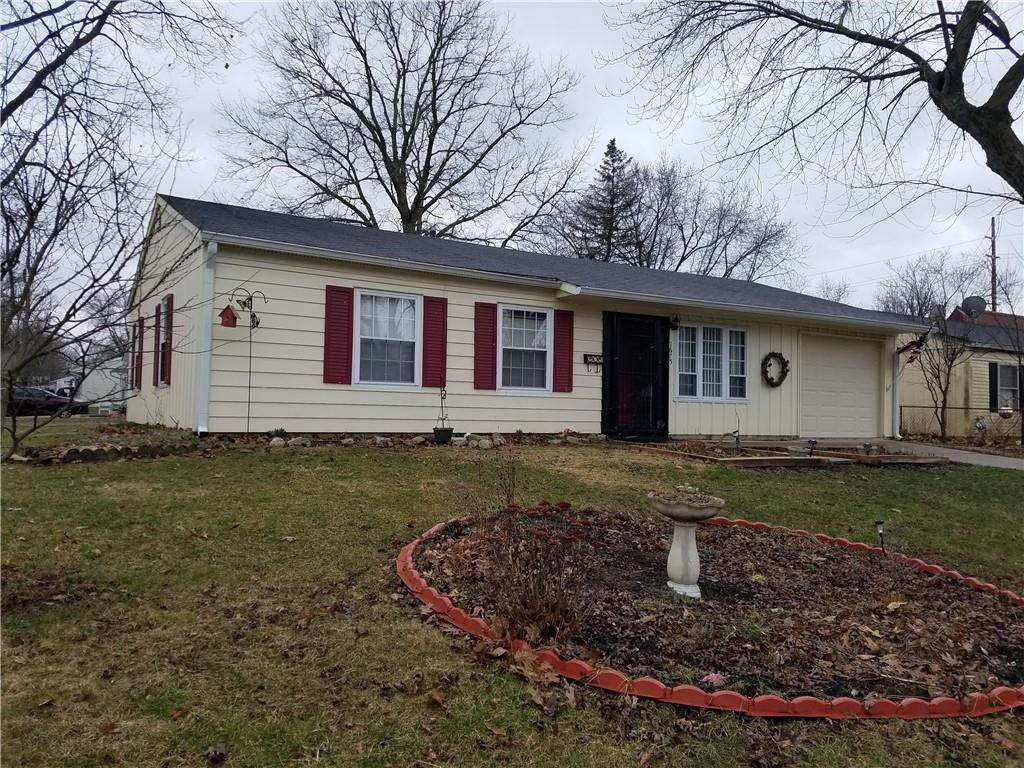 1675 Woodland Drive - Photo 1