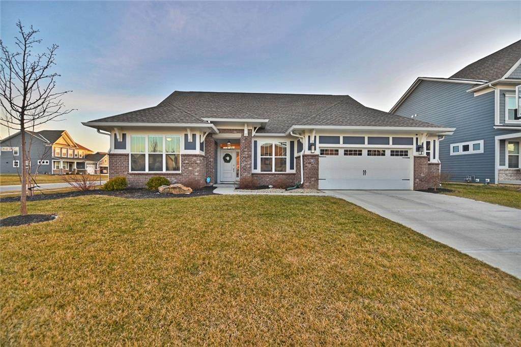 2061 Mobley Drive - Photo 1