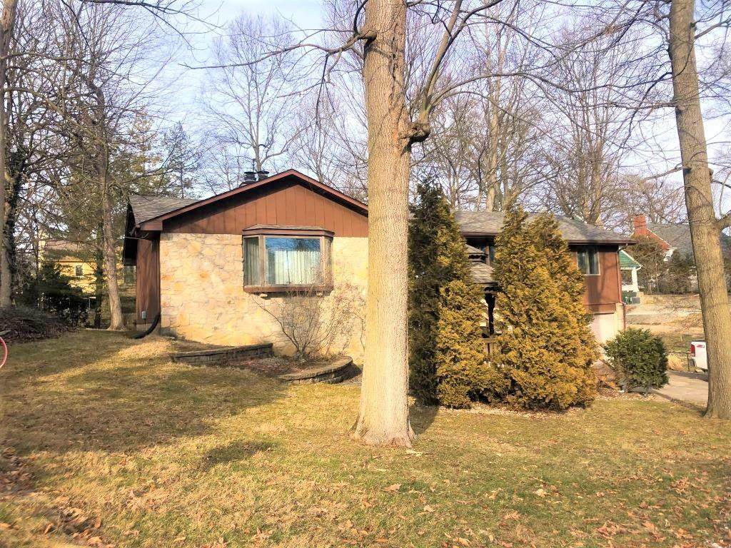1202 Saint James Drive - Photo 1