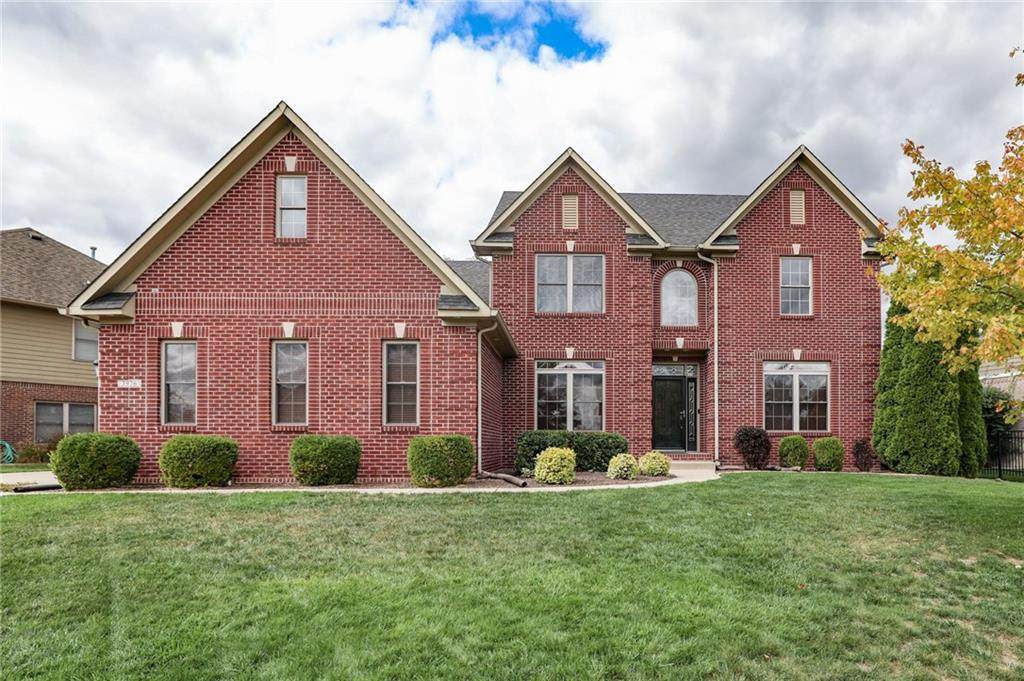 3976 Shady Pointe Row - Photo 1