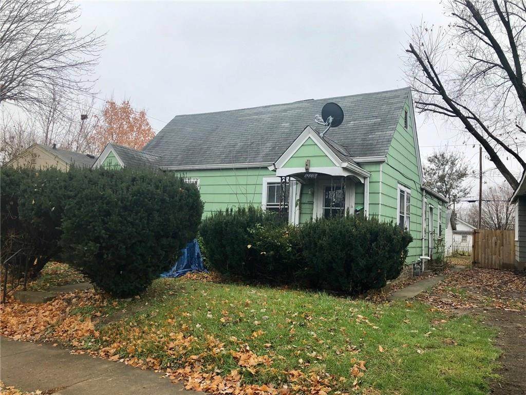 1306 Chester Avenue - Photo 1