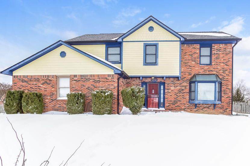 3735 Crickwood Drive - Photo 1